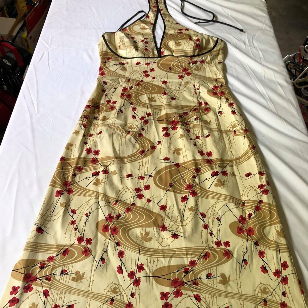 Women's Dress by Parallel Size 4